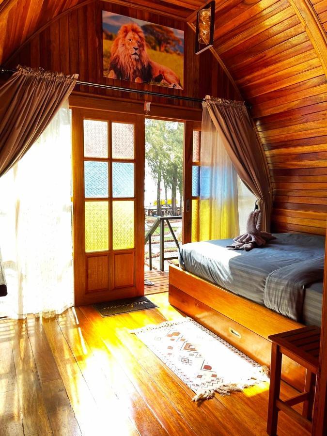 Mumsa & Restaurant Bed & Breakfast Ban Huai Yang