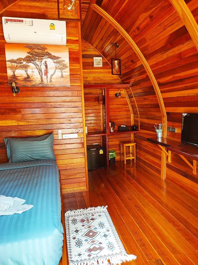 Mumsa & Restaurant Bed & Breakfast Ban Huai Yang