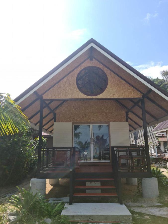 Guest house Sunrise House *