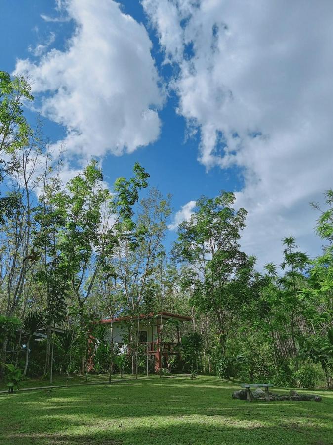 Estadia no rancho Baansuan Suksangob Farm
