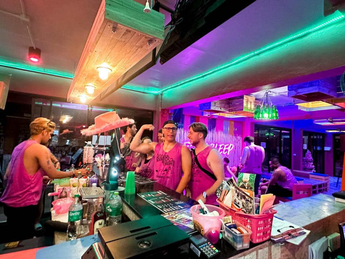 Slumber Party Hostel *