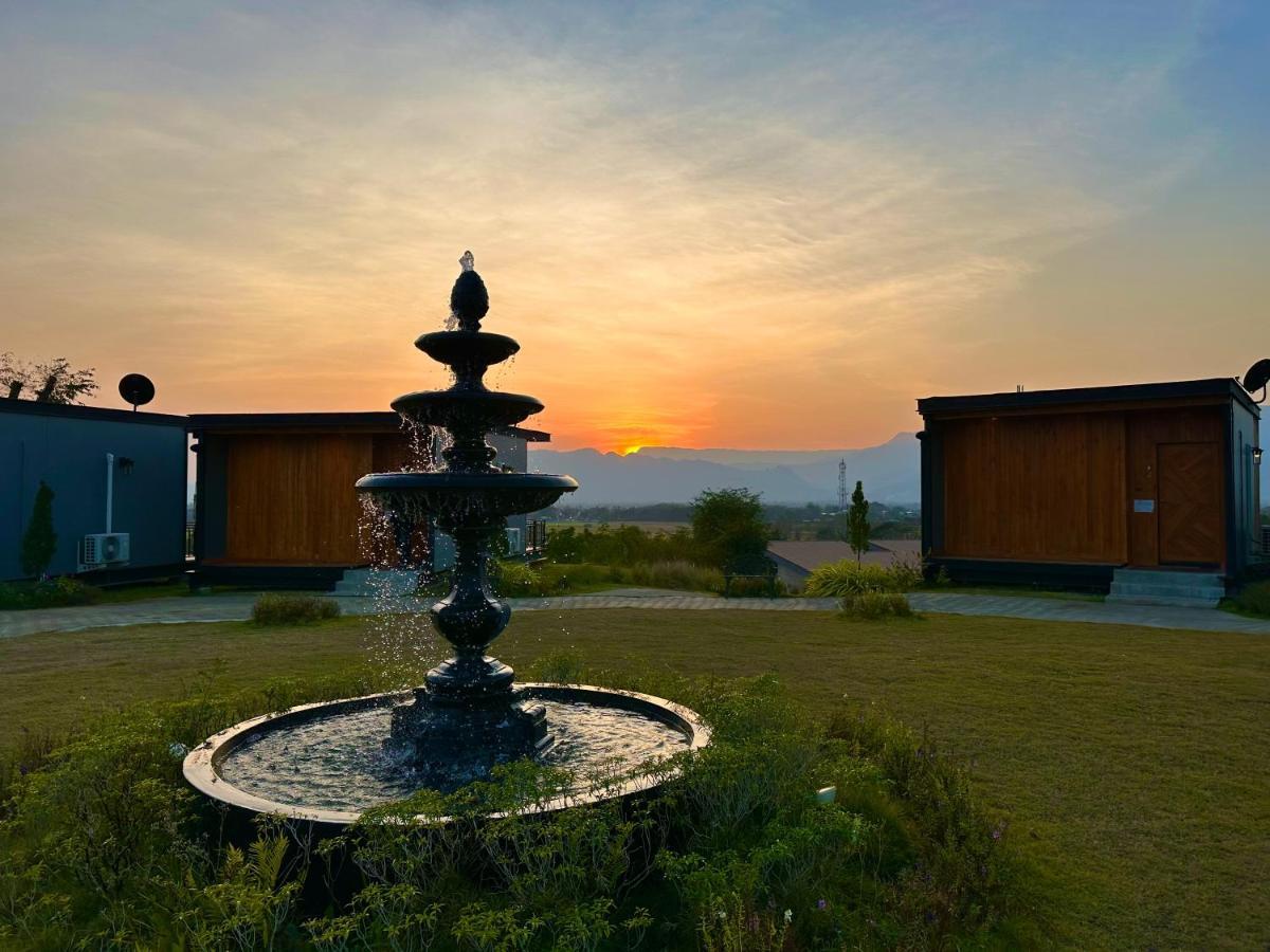 The Sunnery Resort Lom Kao