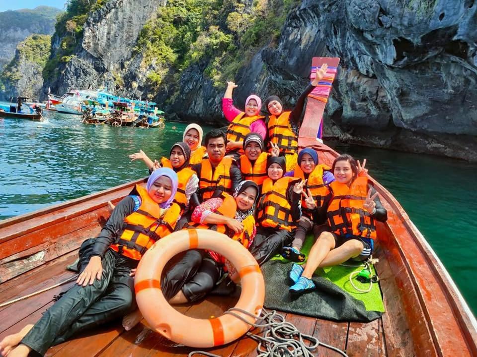 เกาะลิบงซันไรส์ Sunrise Homestay *