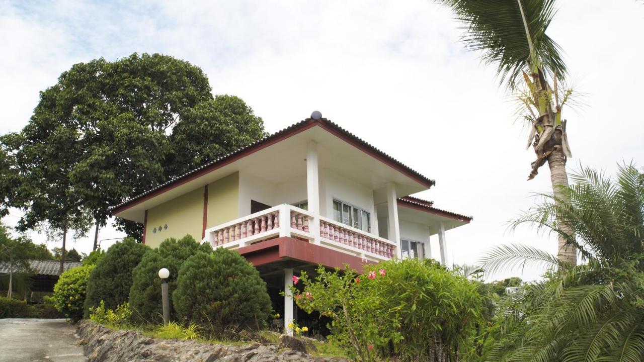 Dragon Hut Resort 3*