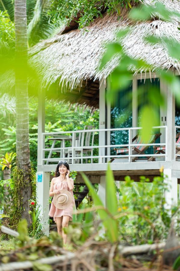 Hotel Pawapi Beach Resort Koh Mook Koh Mook