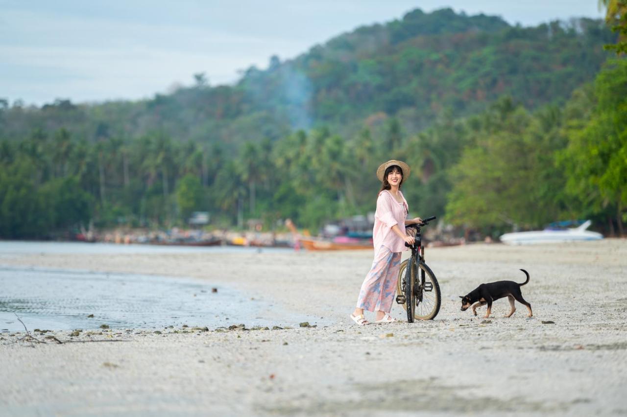 Hotel Pawapi Beach Resort Koh Mook Koh Mook
