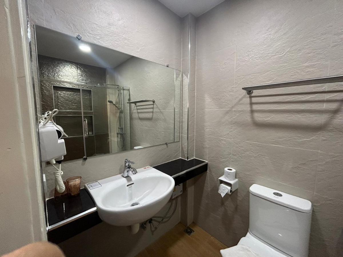Uthaithani Resort