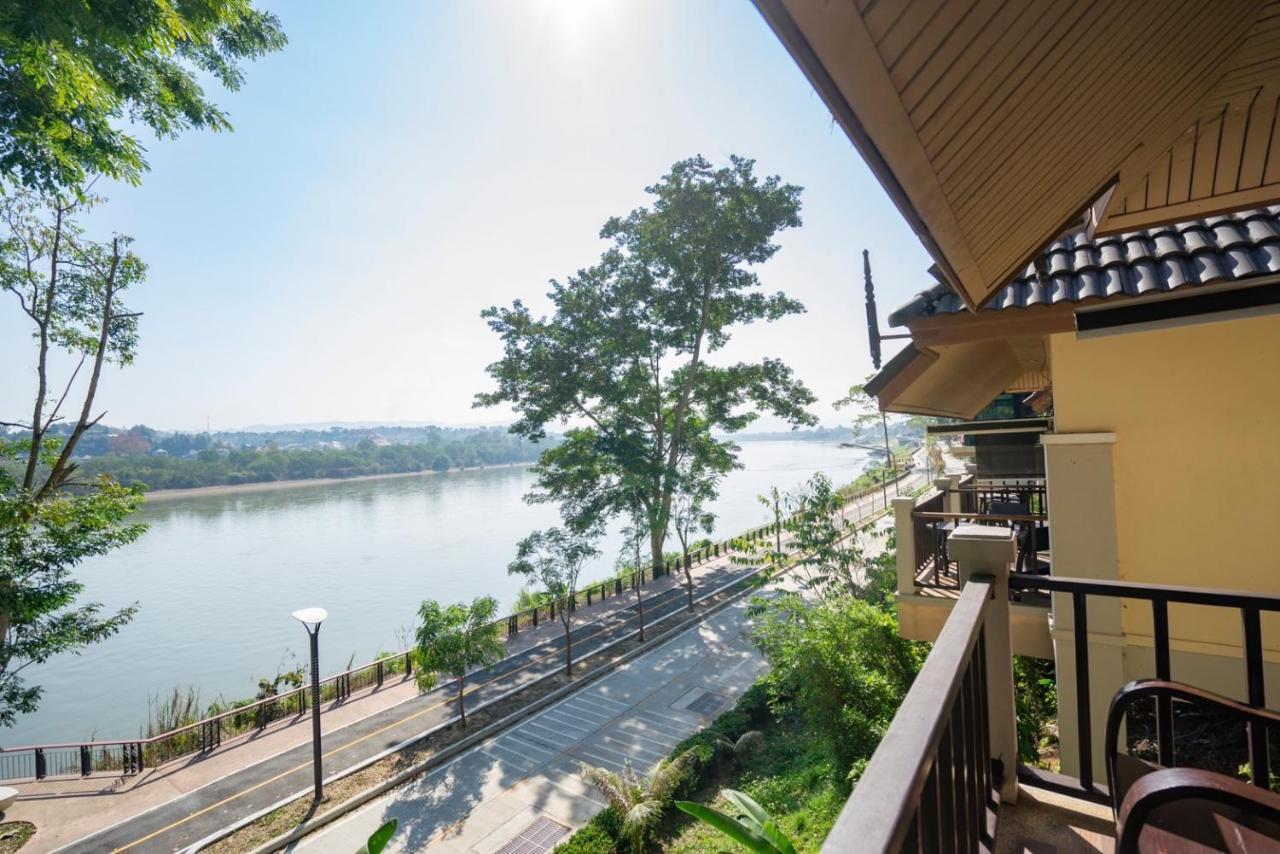 Hotel Chiangkhong Teak Garden Riverfront Onsen Hotel- Sha Extra 4*