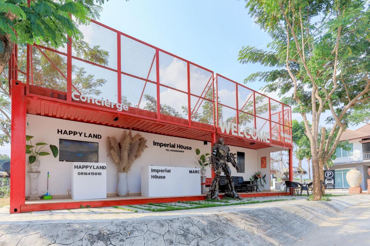 Happy Land Homestay