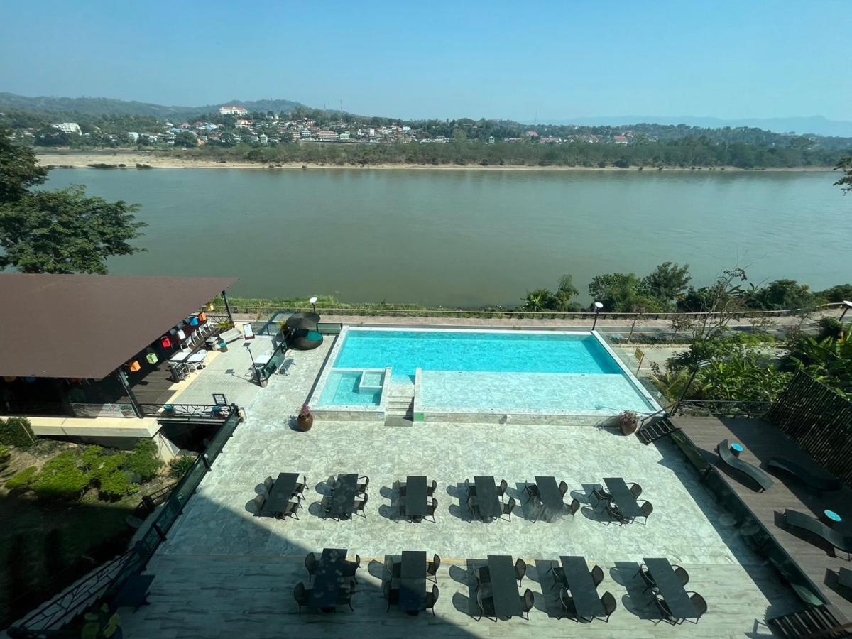 Hotel Chiangkhong Teak Garden Riverfront Onsen Hotel- Sha Extra