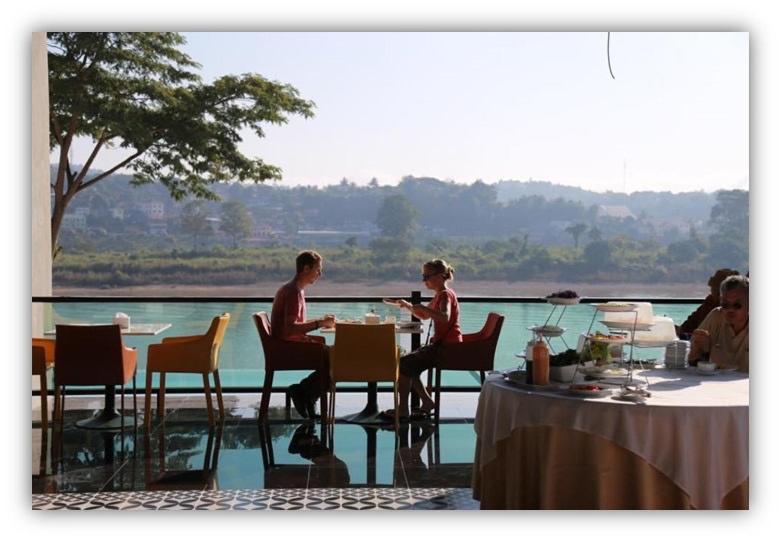 Chiangkhong Teak Garden Riverfront Onsen Hotel- Sha Extra 4*