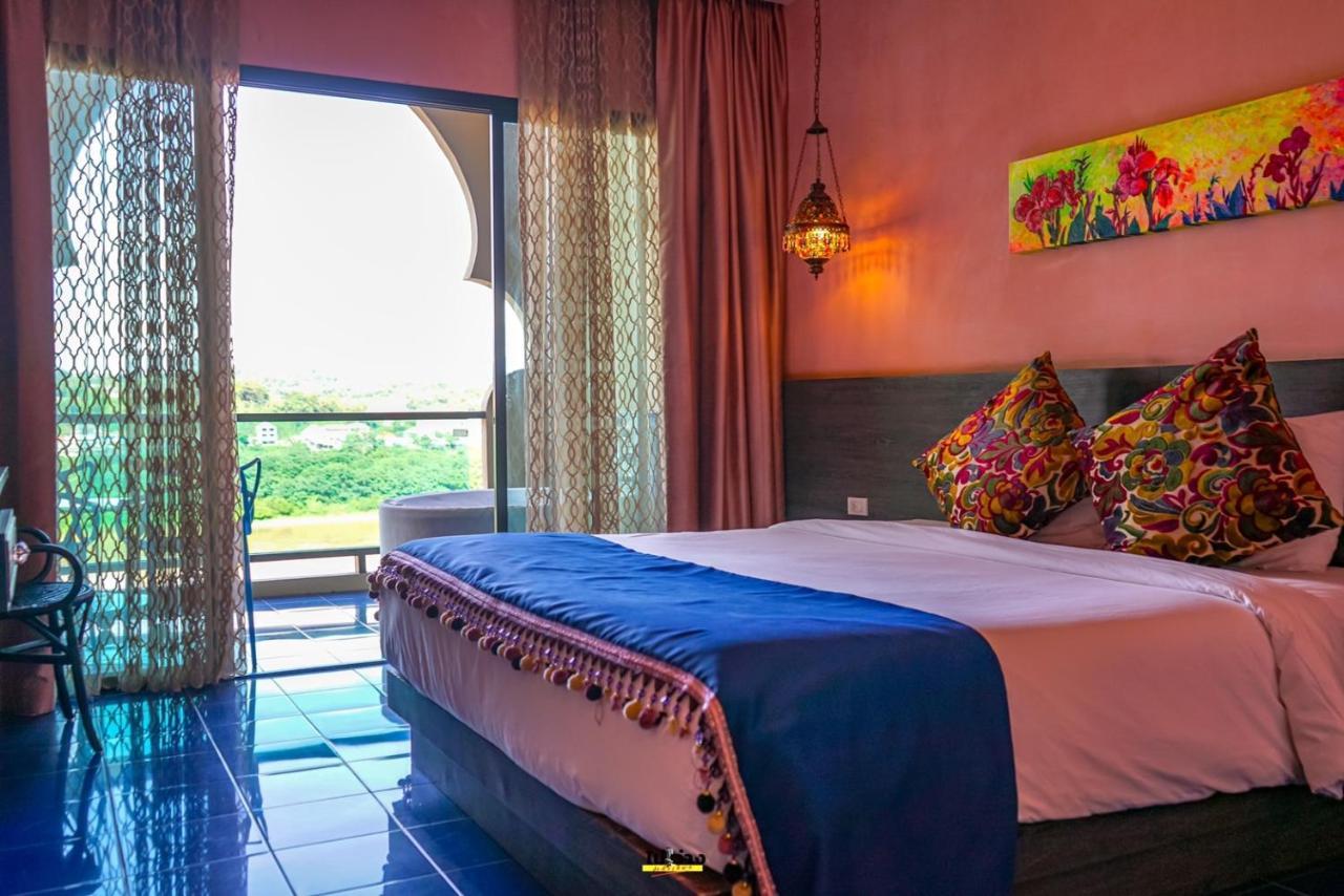 Chiangkhong Teak Garden Riverfront Onsen Hotel- Sha Extra Hotel 4*
