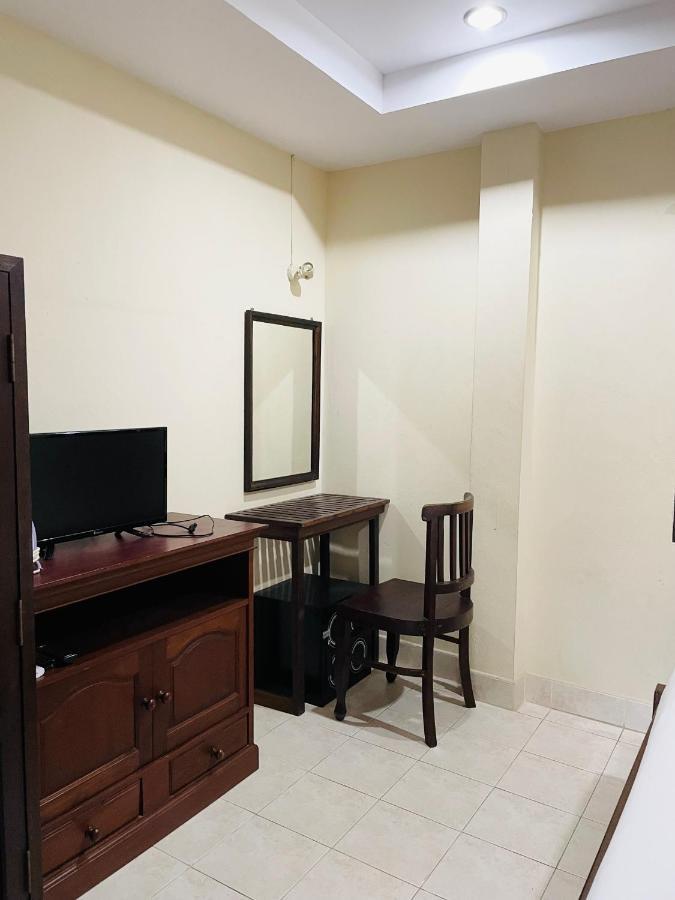 Meewaya Hotel
