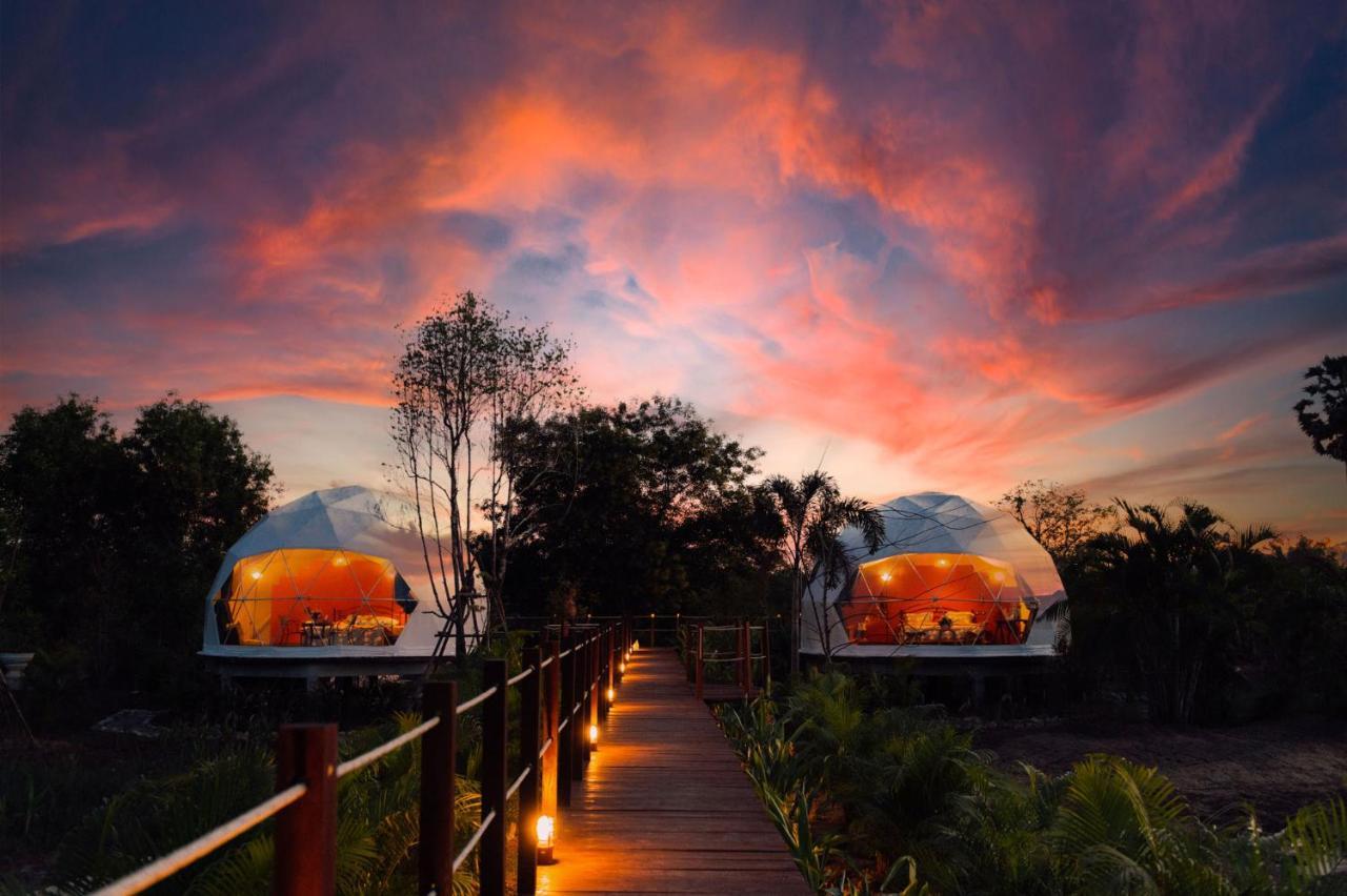 Nakara & Glamping *