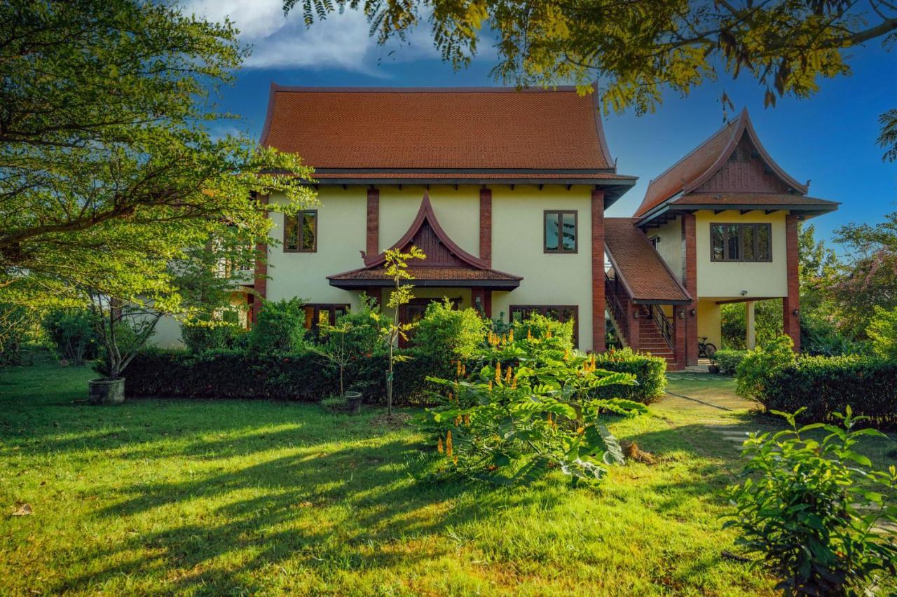 Nakara & Glamping Udon Thani