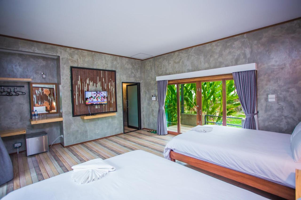 Palm Pran Resort