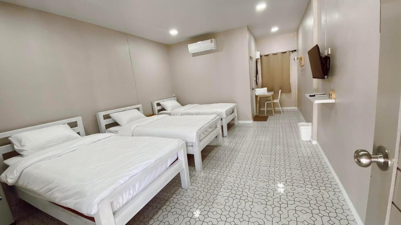 Juni House * Chumphon