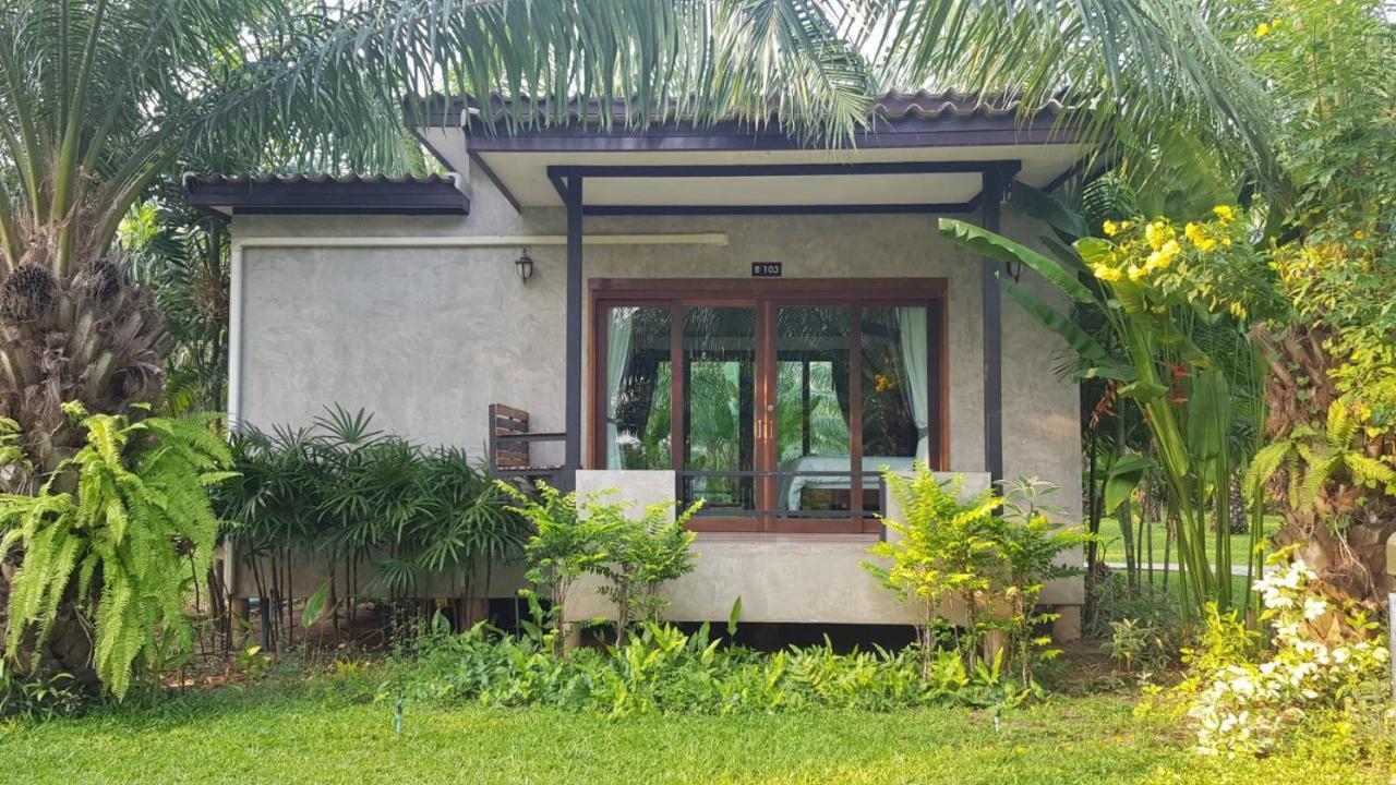 Resort Palm Pran 3*
