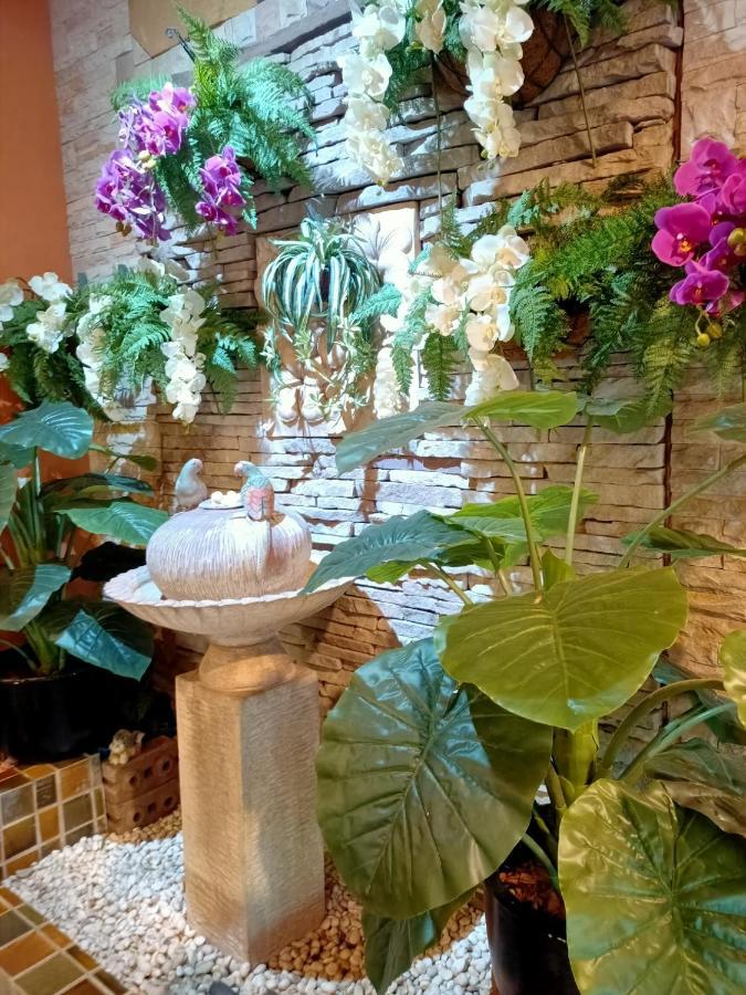 The Midst By The M - Tmd4 * Nakhon Nayok