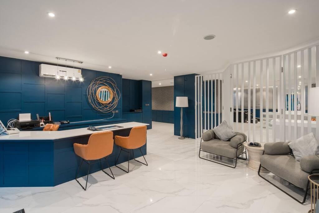 Apartment D68 Exclusive Junior Kamala Beach