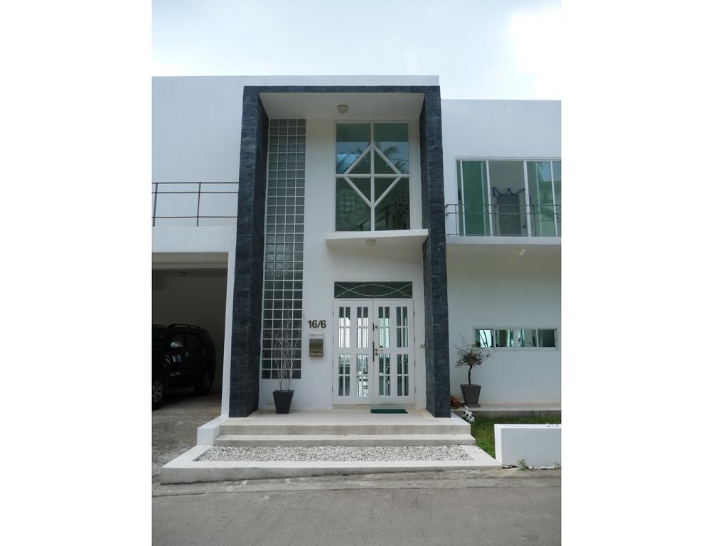 Ginborn 5 Bedroom Pool With Sea View In Pousada