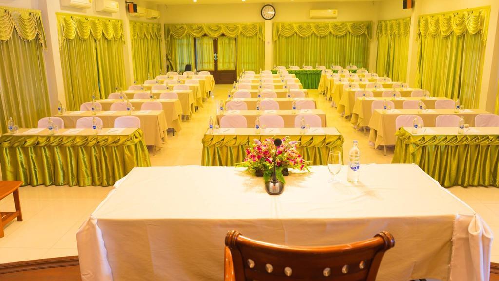 Nongkhai White 3*