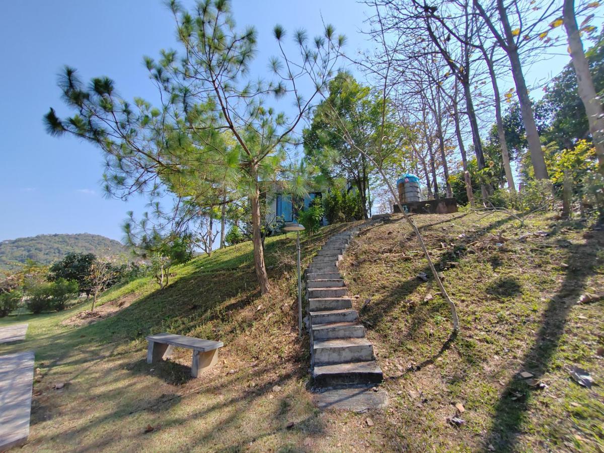 Homestay Baan Suan Plearndara *