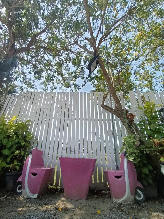 Resort Saan Rak *