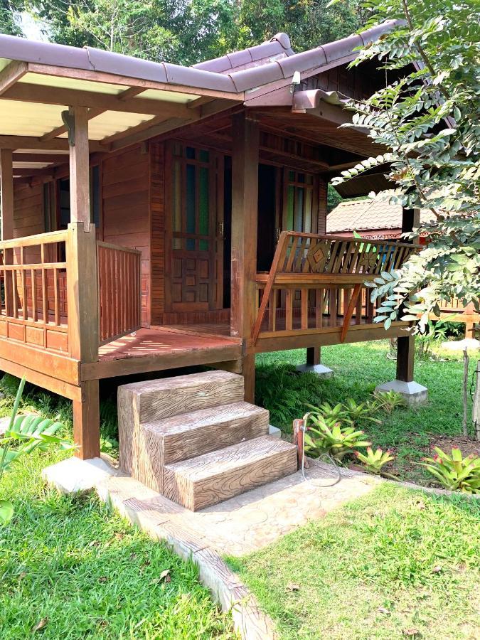 Kohkoodfarmstay * Ko Kut