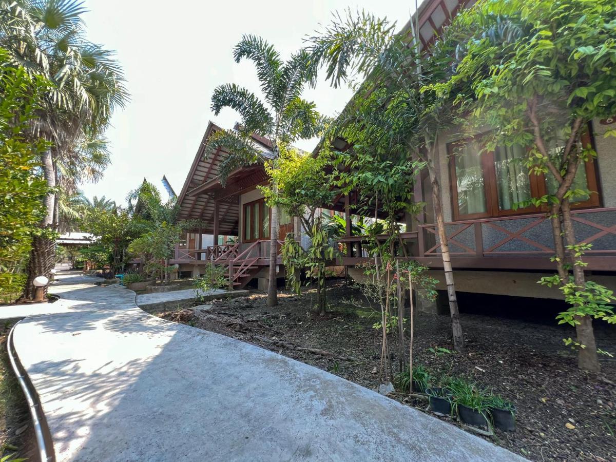 Baan Siriporn - โรงแรมบ้านศิริพร Samut Songkhram