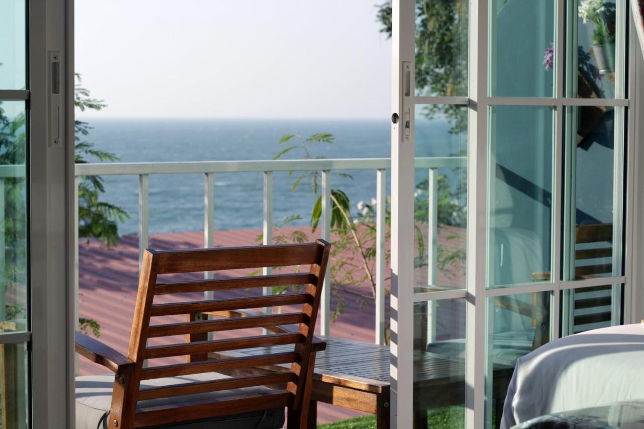Paradise 3*