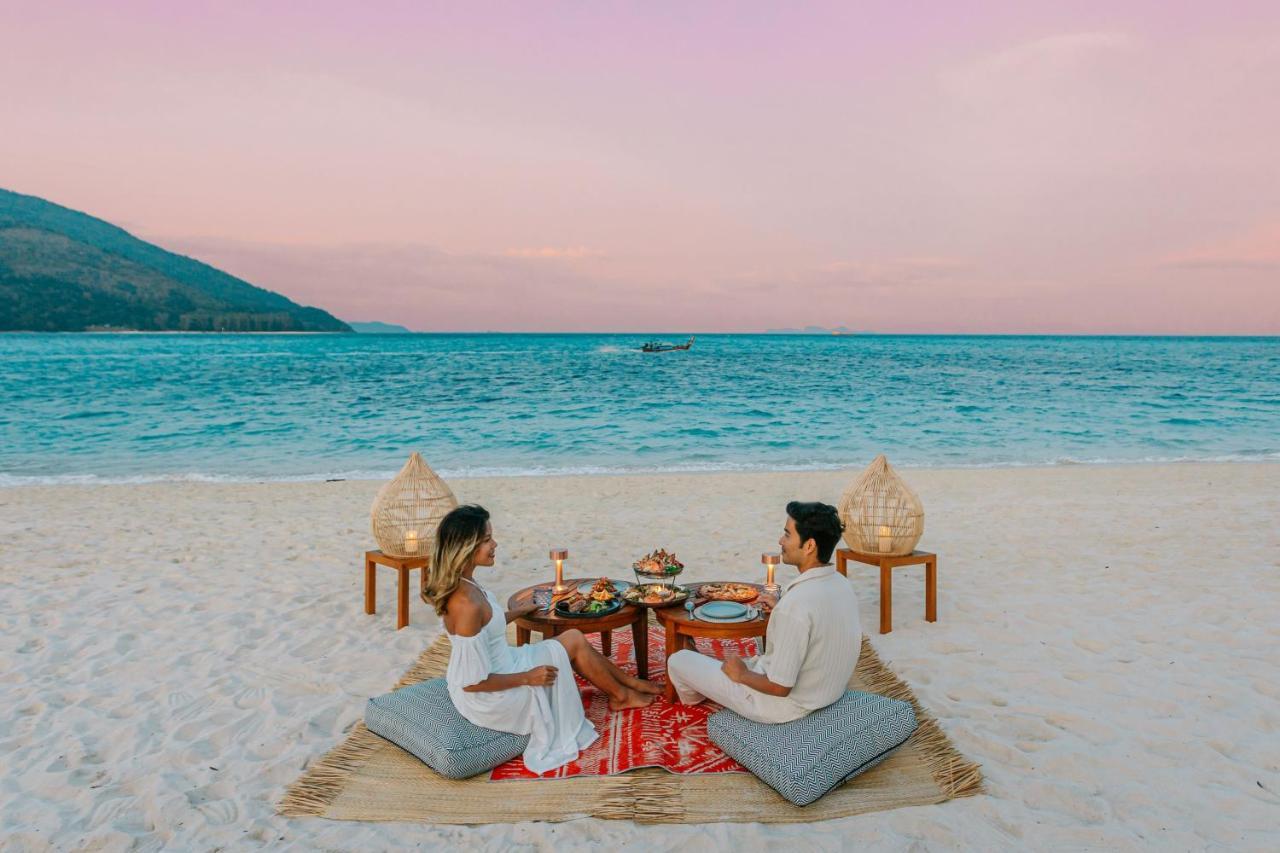 Irene Pool Resort,