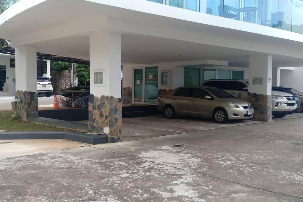 Apartamento Kata Ocean View Condominium, Seaview & Luxury K12 *