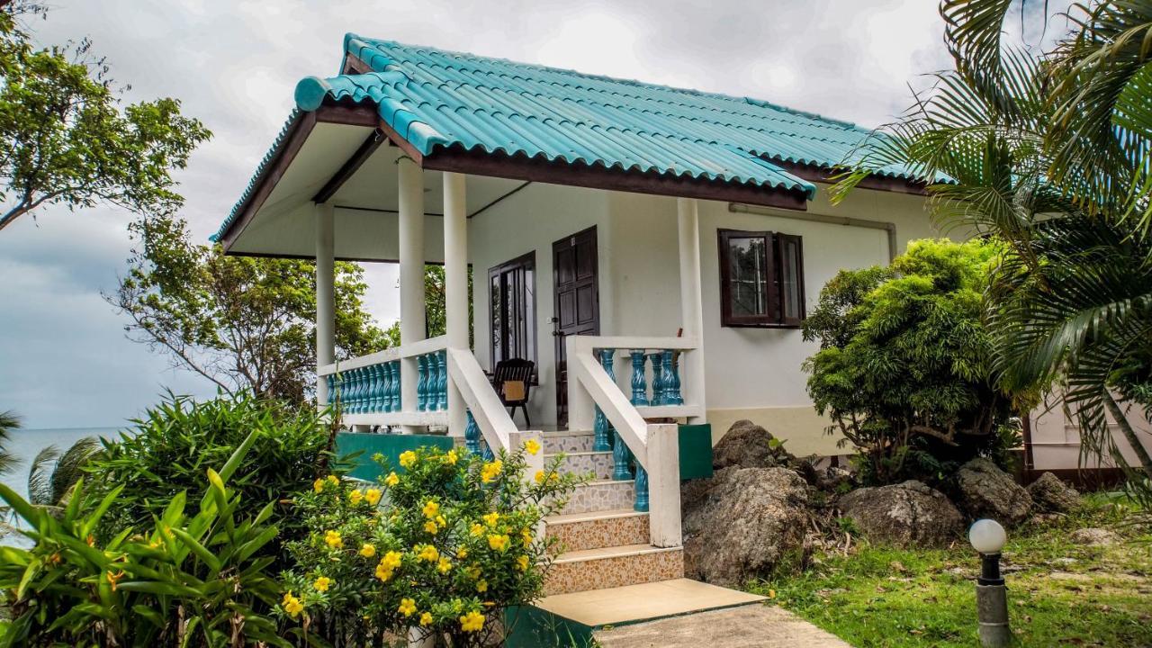 Dragon Hut 3*