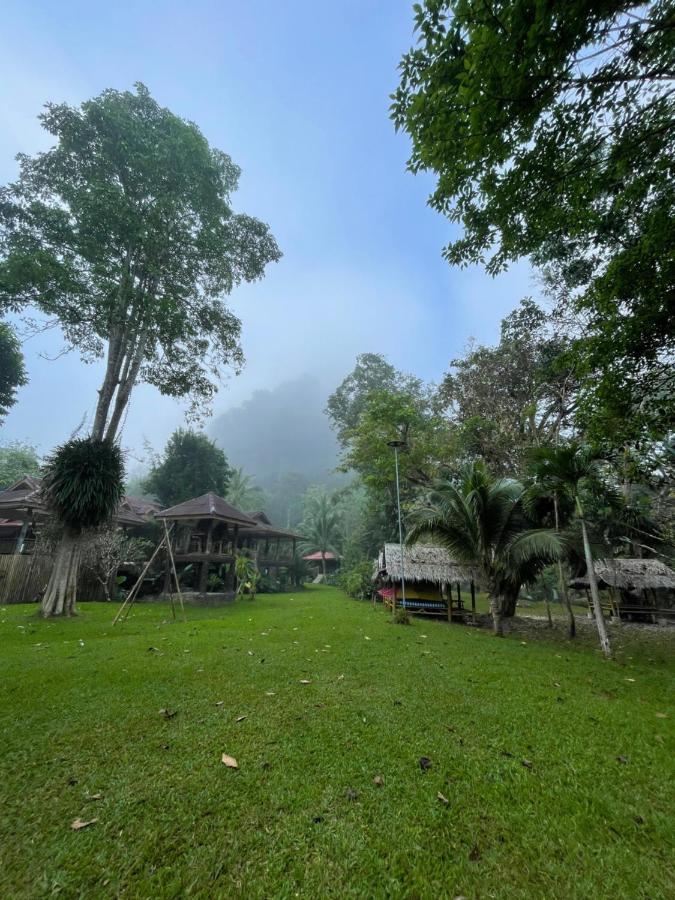 Resort Khaosok Monkeys & River Camps Khao Sok National Park