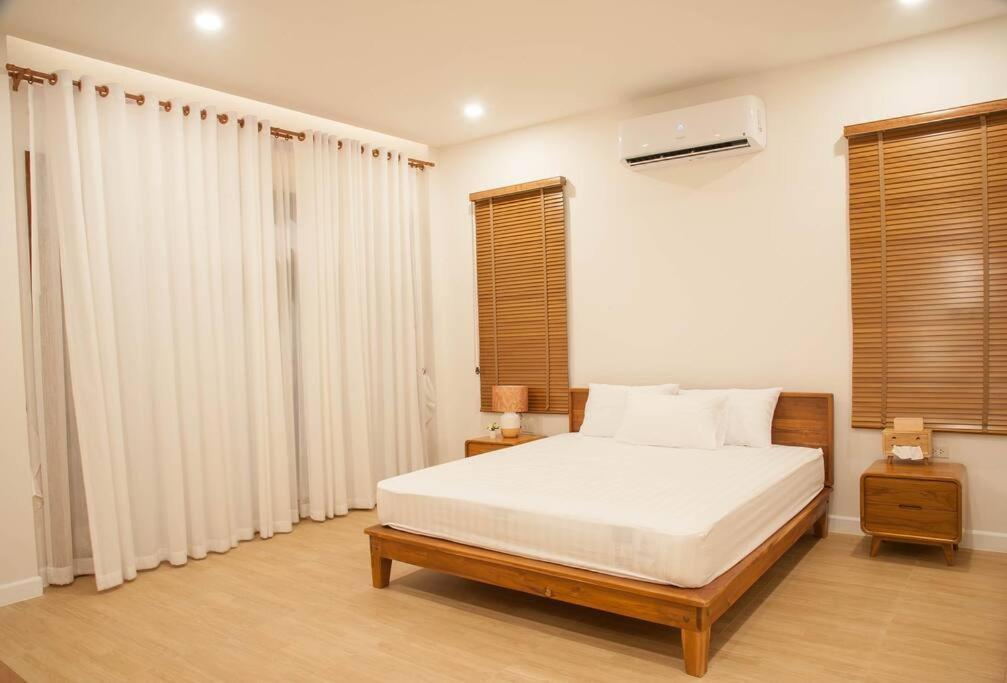 Chao Sam Ran Pool Villa: Beachfront Retreat In Phetchaburi *