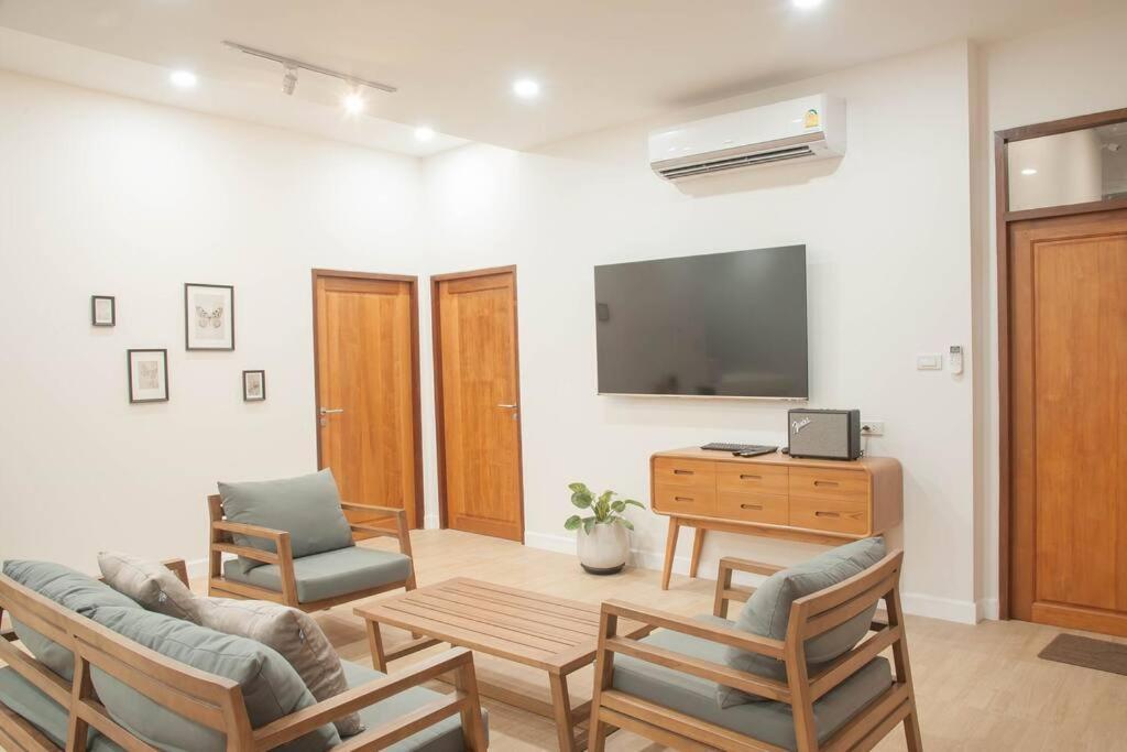 Villa Chao Sam Ran Pool Villa: Beachfront Retreat In Phetchaburi Haad Chao Samran
