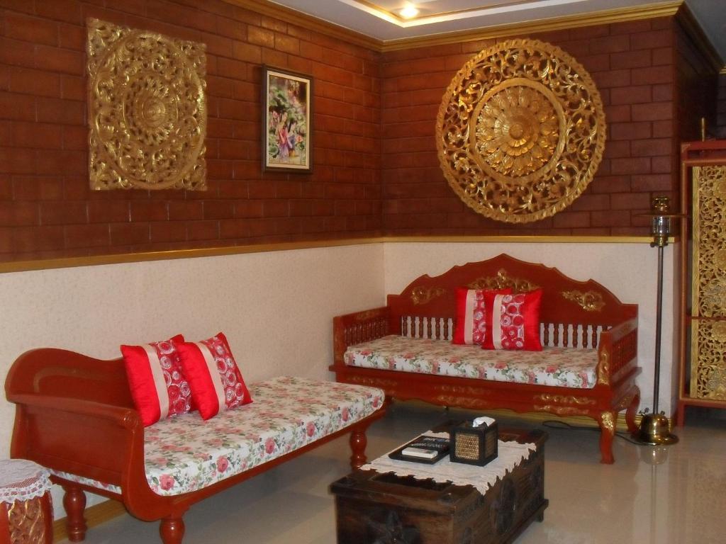 Irawadee Inn
