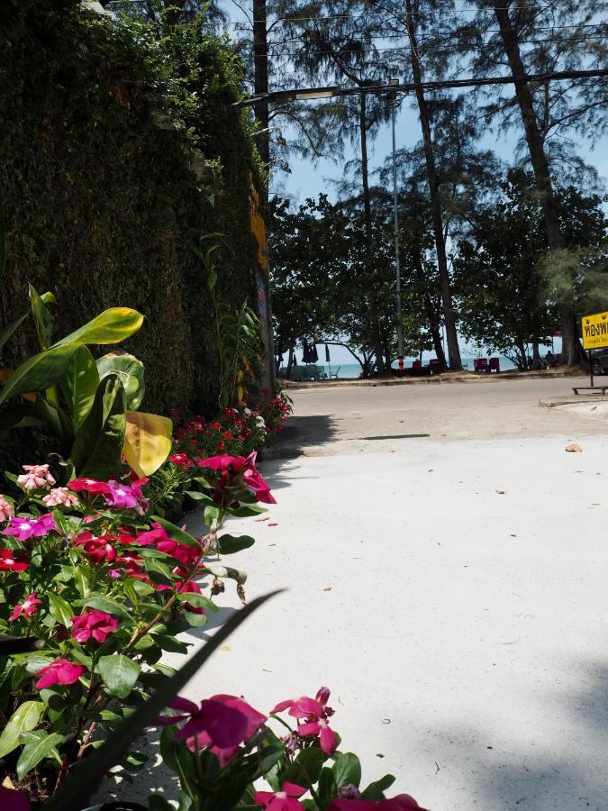 Pakmeng Beach Resort Pak Meng