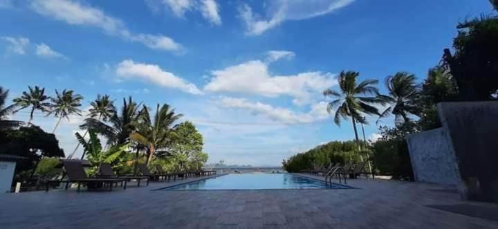 Resort Kohmook The Sun Great