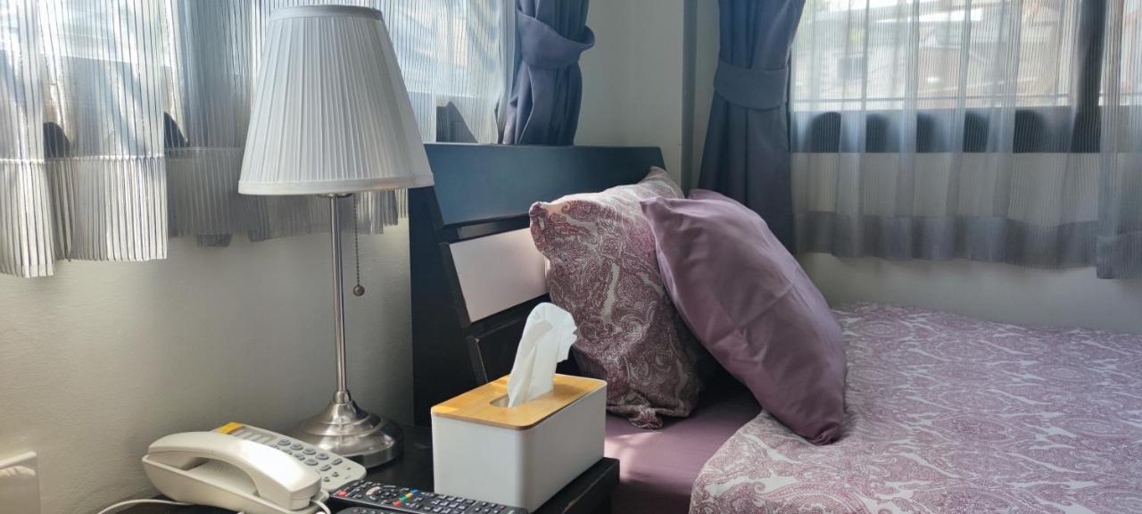 The Cube Sathorn Boutique Hotel: Modern Near Bts Surasak Banguecoque