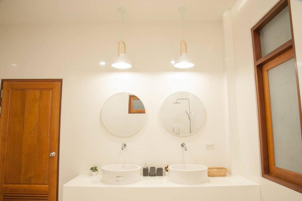 Chao Sam Ran Pool Villa: Beachfront Retreat In Phetchaburi