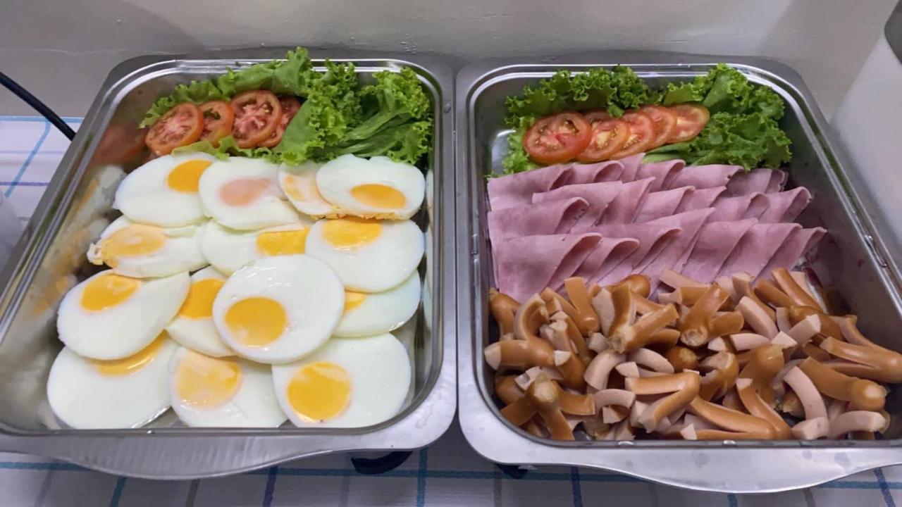 Juni House Bed & Breakfast *
