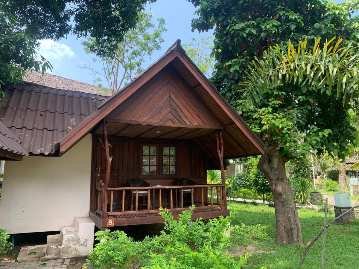 Resort Seashell Koh Tao-sha 3*