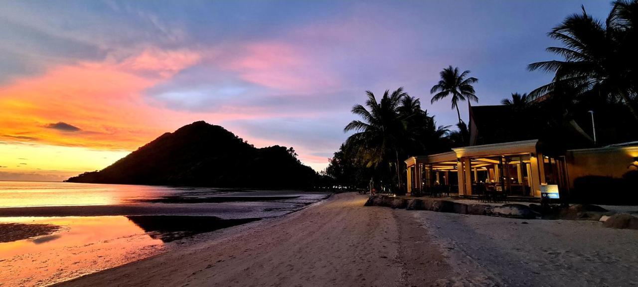 Peninsula Resort