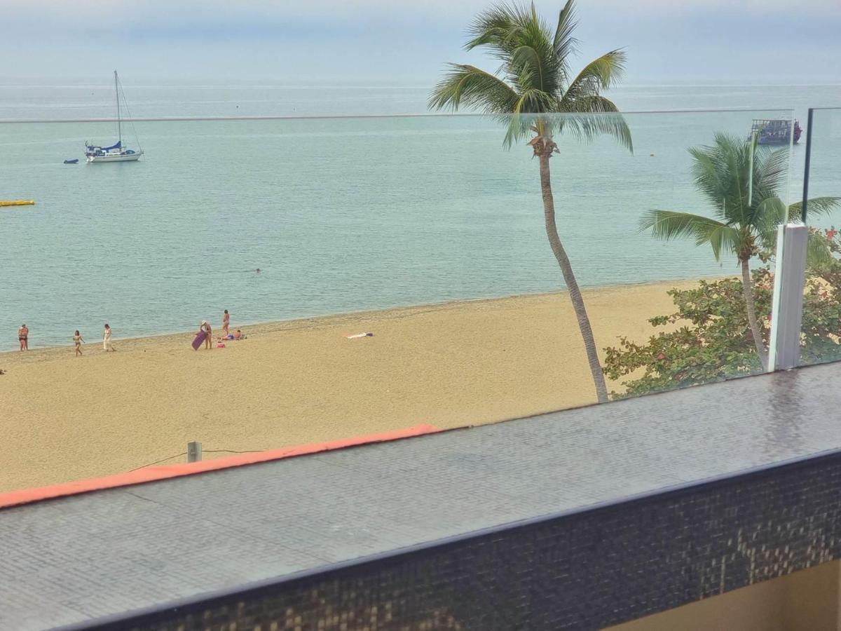 Happy - Beachfront Hotel Jomtien Beach