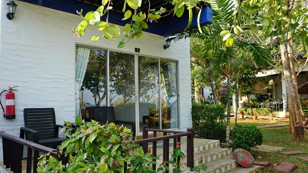 Resort Kalamona Seaview *