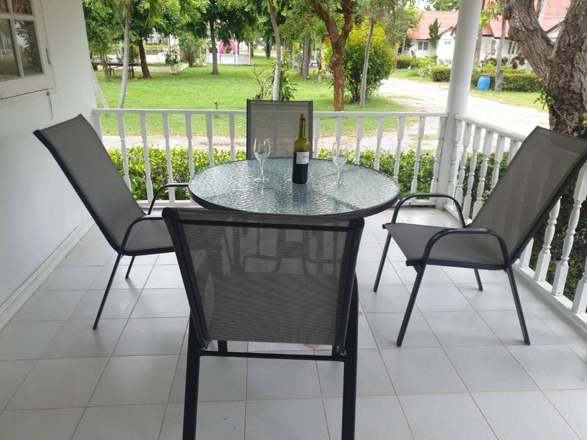 Baan Golden & Residences Resort