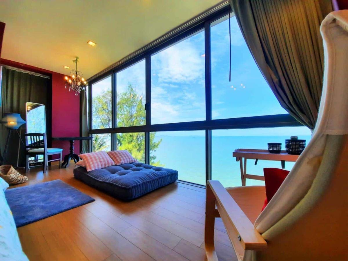Villa Sandbox Frontbeach Villa4 *