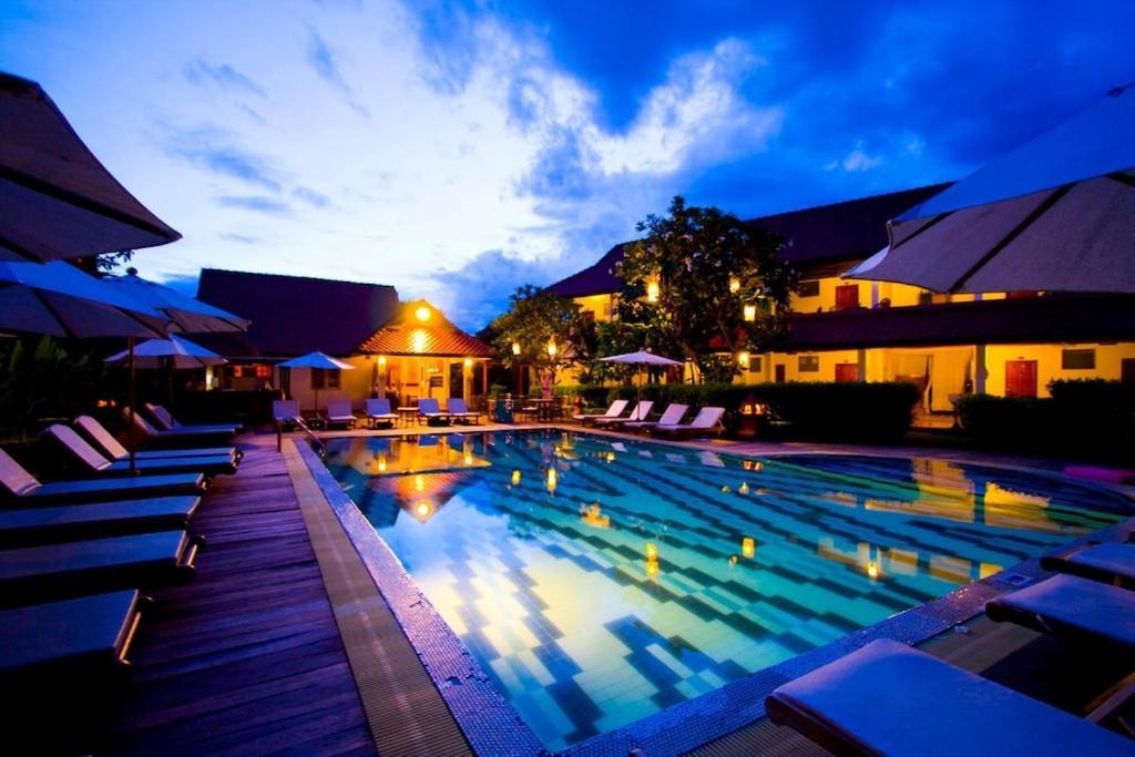 Karinthip Village 3*